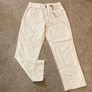 EVIDNT ESSEN RELAXED Raw Hem Ankle Jeans NWT